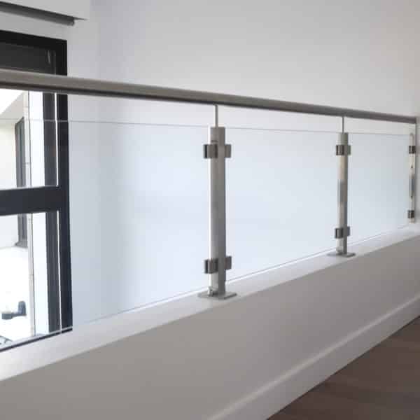balustrade en verre design et moderne