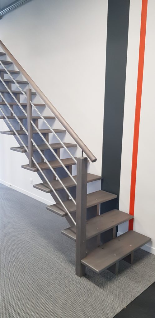 escalier structure en double limon crémaillère en bois