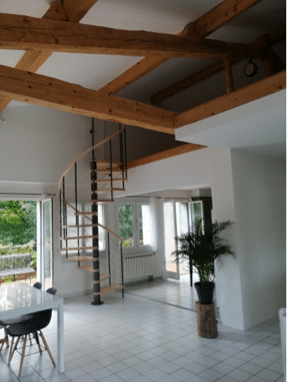 escalier en bois de la gamme c courbe